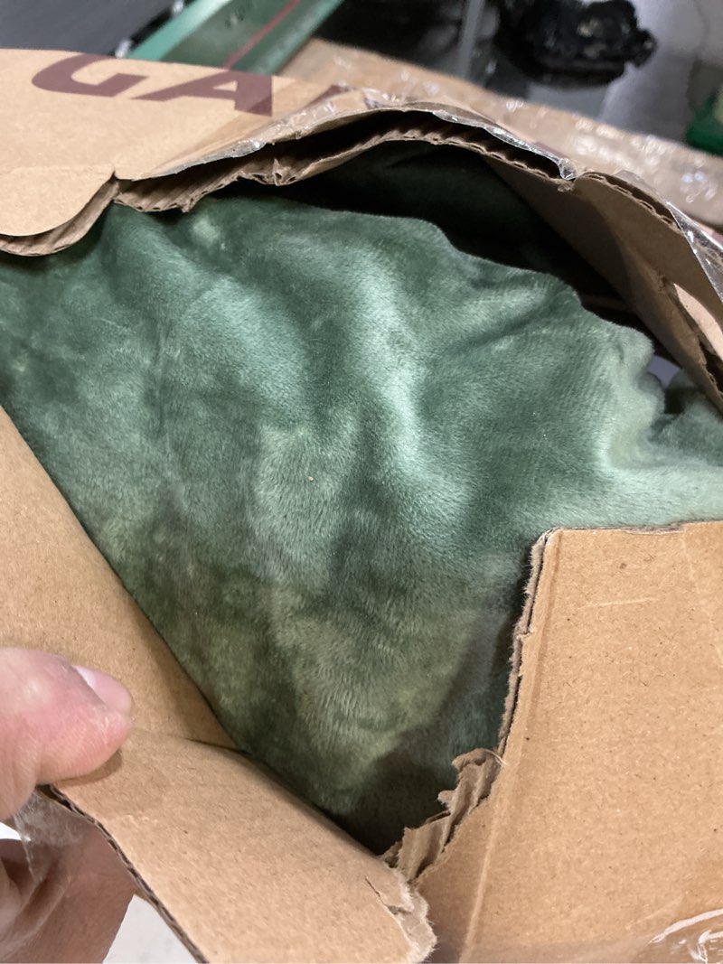 Condition photo showing As Is for GarveeHome King Size Electric Blanket with Dual Control, King Green Heated Blanket, Velvet Soft Fast Heating Blankets, 4 Heat Settings & 10H Auto Off, ETL Certified, 90" ×100" Green King 90"x100"