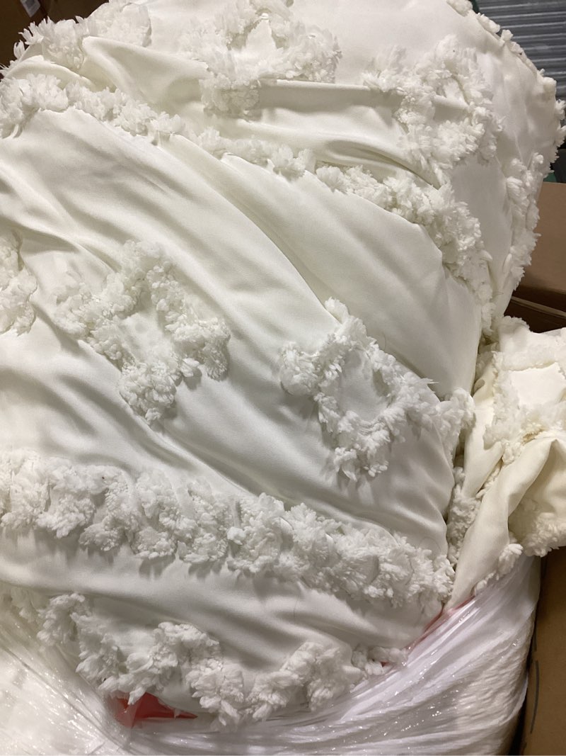Condition photo showing As Is for Bedsure Tufted Boho Comforter Set Oversized King - Ivory Boho Bed Set, GentleSoft™ 3 Pieces Farmhouse Shabby Chic Embroidery Bedding, Gifts for Woman, Soft Jacquard Comforter for All Seasons Oversized King 11 - Ivory - Elegant