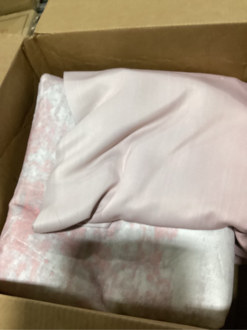 Condition photo showing Good Condition for releany washable area rugs 5'x7' non-slip modern abstract soft for living room entryway bedroom nursery, print pattern, grey pink gray/pink 5' x 7' (rectangular)