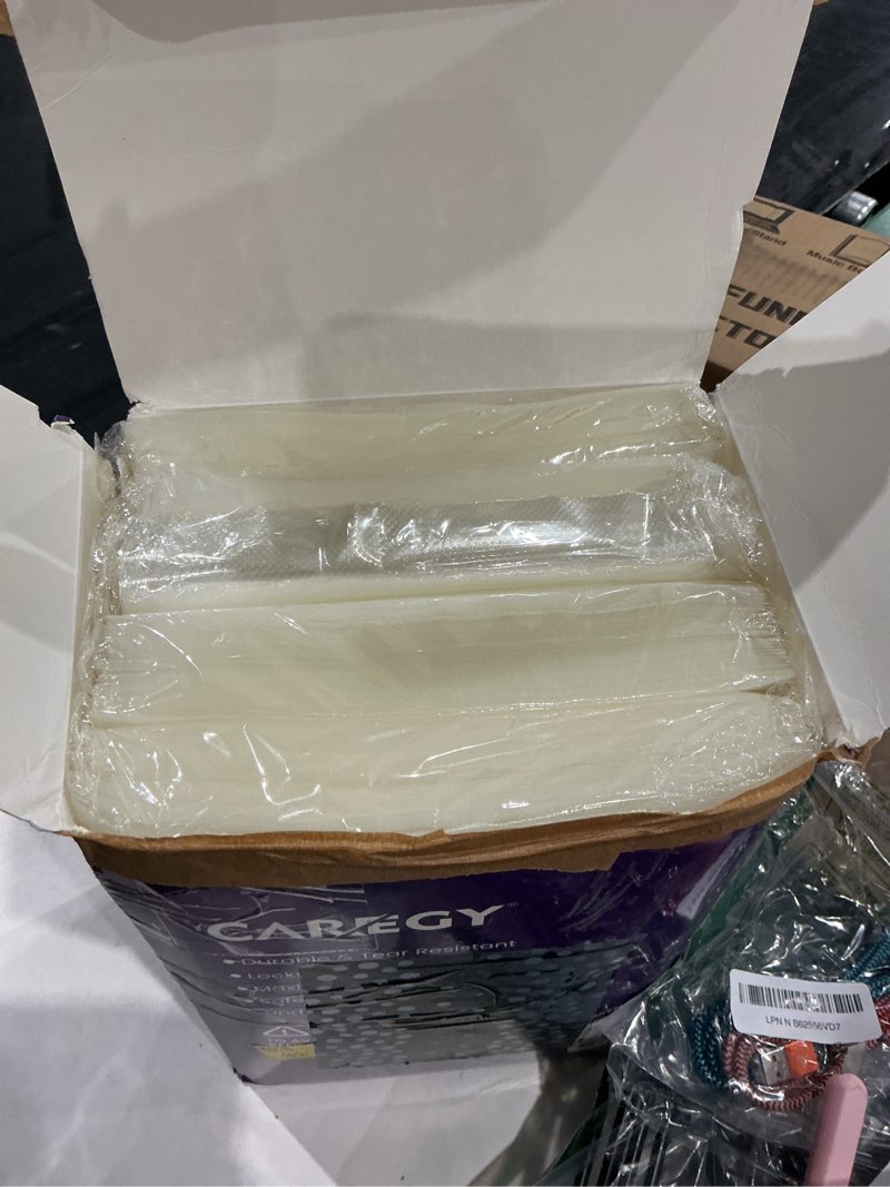 Condition photo showing New/Like New for caregy vacuum sealer bags 400 quart 8" x 12" with bpa free for food storage meal prep or sous vide 8" x 12" 400 count