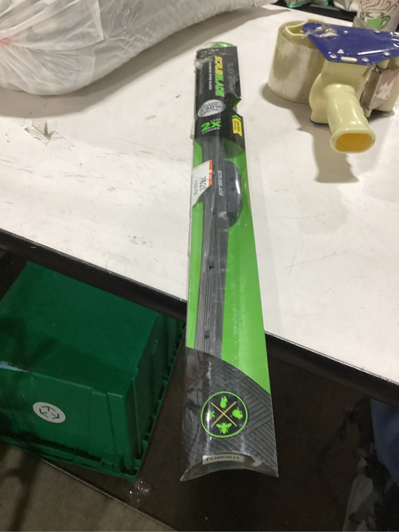 Condition photo showing Good Condition for 22" 550mm black edition silicone scrubblade wiper blade