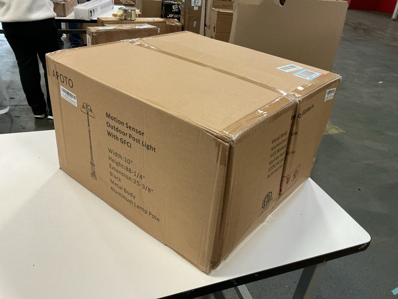 360°motion sensor outdoor post lights with gfci outlet 2-head,4 modes dusk to dawn lamp post light fixture,waterproof aluminum outside light posts outdoor lighting for yard garden driveway,hardwired black motion with gfci outlet