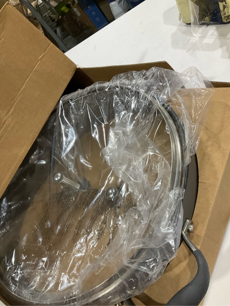 Condition photo showing New/Like New for Anolon Advanced Home Hard-Anodized Nonstick Wide Stock Pot/Stockpot (7.5-Quart, Moonstone)