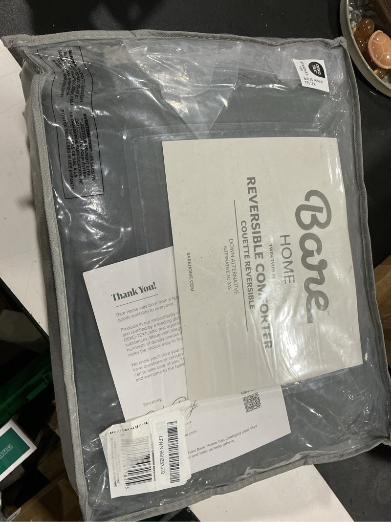 Condition photo showing Good Condition for bare home comforter - reversible colors - goose down alternative - ultra-soft - premium 1800 series - all season warmth - bedding comforter (twin/twin xl, grey/light grey) twin/twin xl 05 - grey/light grey