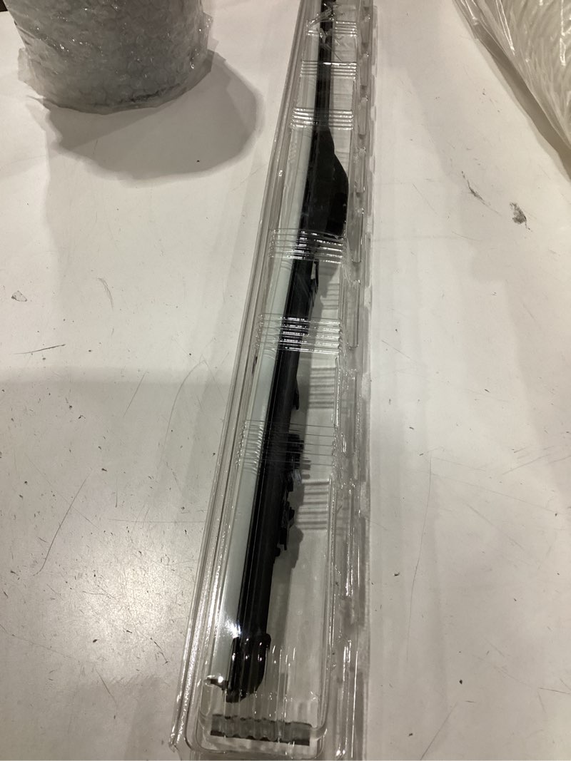Condition photo showing New/Like New for motorcraft - black wiper blade