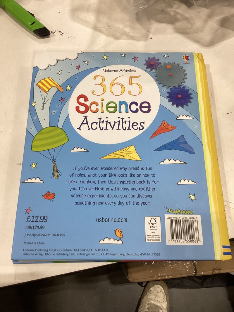 Condition photo showing Good Condition for 365 Science Activities (365 Activities)