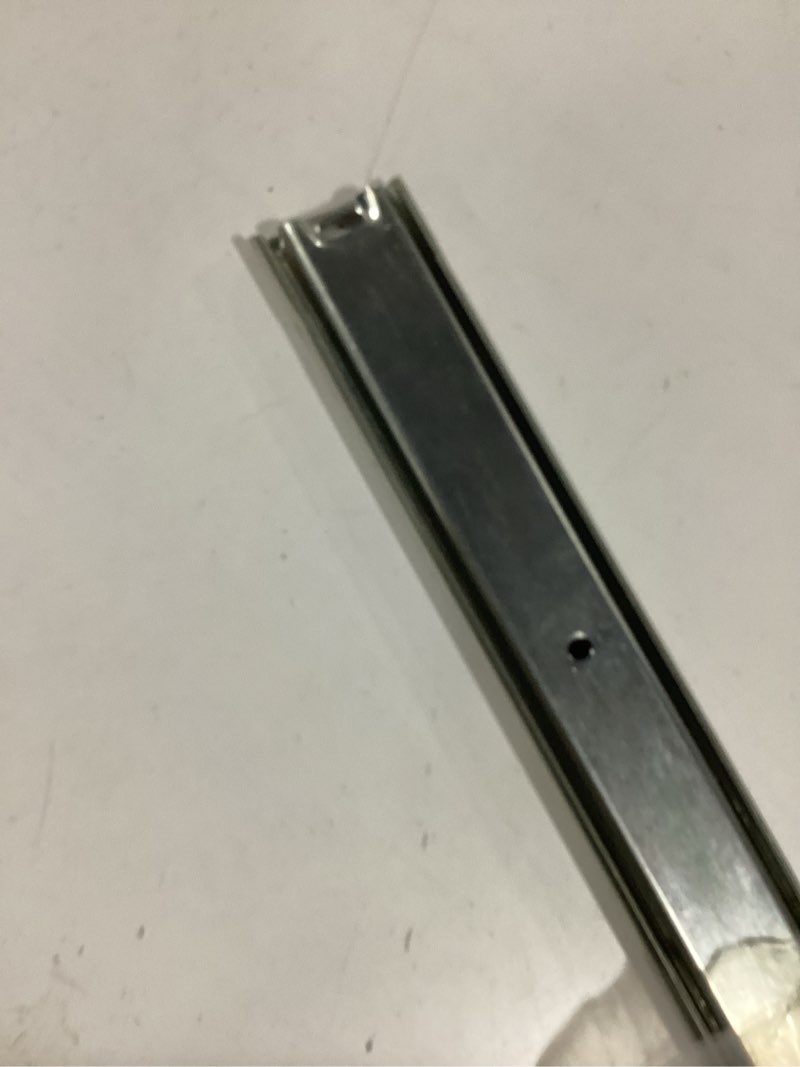Condition photo showing Good Condition for RELIABILT 22-in 3/4 extension Center Mount Ball bearing 35-lb Load Capacity Silver Drawer Slide