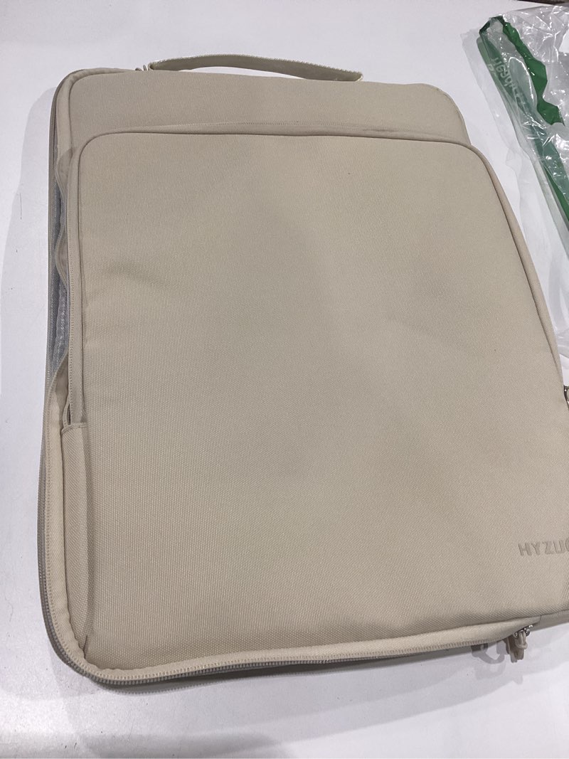 Condition photo showing Good Condition for hyzuo 17-17.3 inch laptop bag case sleeve for 17" 17.3" hp/dell/lenovo/asus/acer/lg/msi gaming laptop/razer blade 17/18, notebook carrying briefcase for men women, sand 17-17.3 inch sand