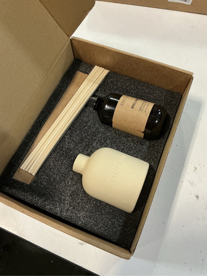 Condition photo showing New/Like New for craft & kin reed diffuser set - neroli & jasmine, reed diffusers for home with fragrance sticks - the earthenware collection, 6.7oz alcohol-free, essential oils