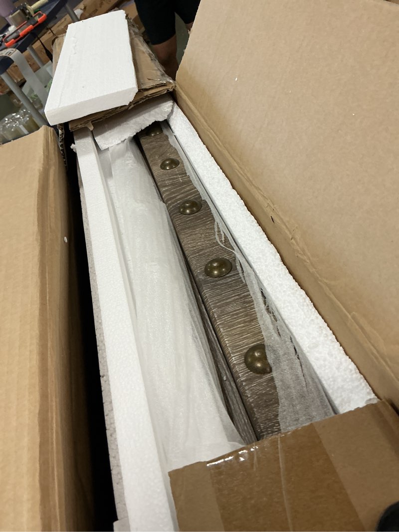 https://lotting-media.assets.bidfta.com/lotting_f50b6153-6241-47a4-ab62-96fcc983f350