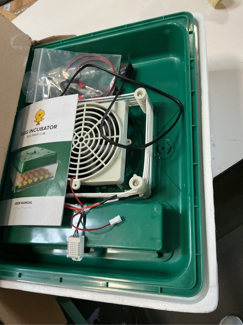 https://lotting-media.assets.bidfta.com/lotting_f51c0233-f219-48ca-b990-a59717834c5a