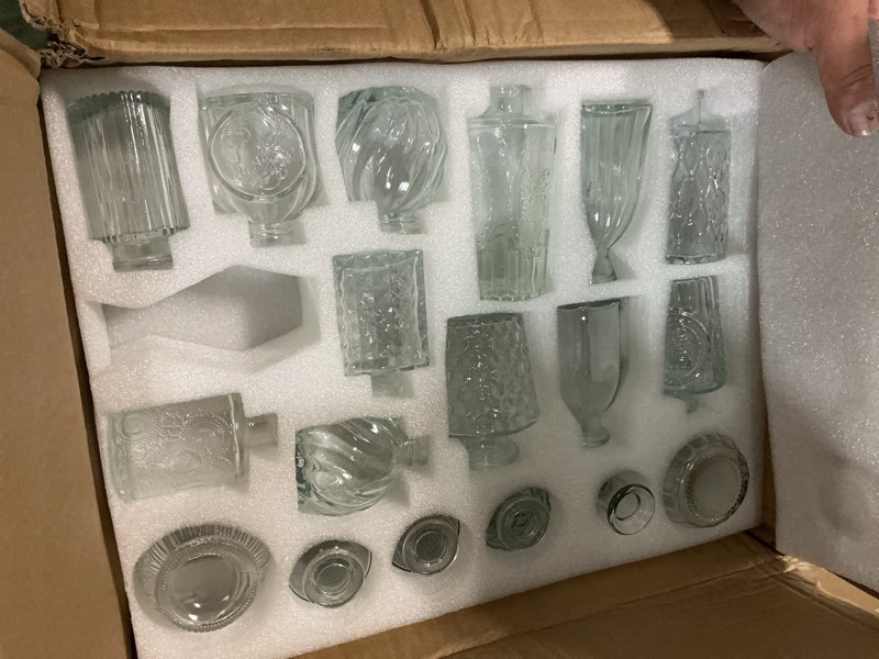 Condition photo showing Good Condition for glass bud vase set of 32 pcs,bud vases in bulk,small vases for centerpieces, mini flower vase bulk for rustic wedding home table decorations clear 32 pcs