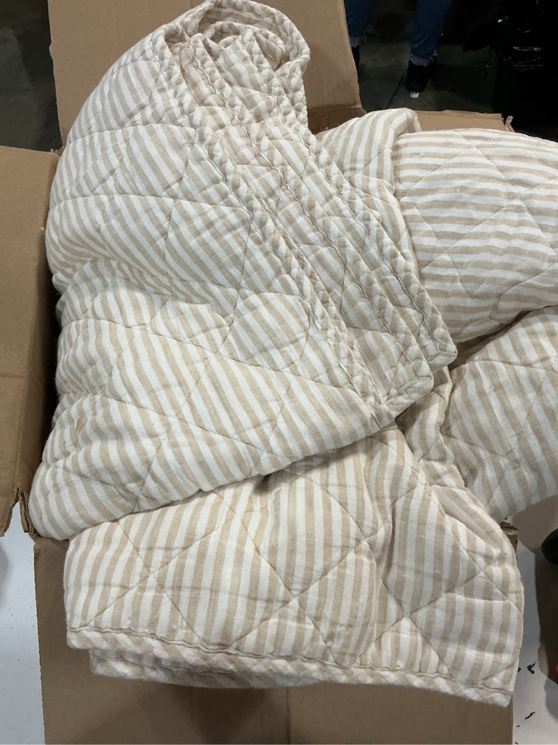 Condition photo showing As Is for quince european linen stripe quilt set king, natural/white stripe