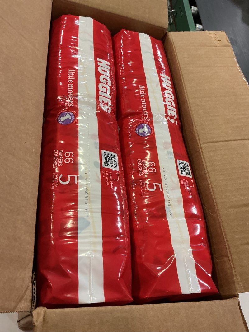 Condition photo showing New/Like New for huggies size 5 diapers, little movers baby diapers, size 5 (27+ lbs), 132 count (2 packs of 66), packaging may vary size 5 132