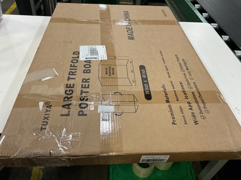 Condition photo showing New/Like New for tuxita trifold poster board,12 pack 36" x 48" large white corrugated poster boards,science fair display boards,project boards perfect for school projects, event displays and business presentations 12p