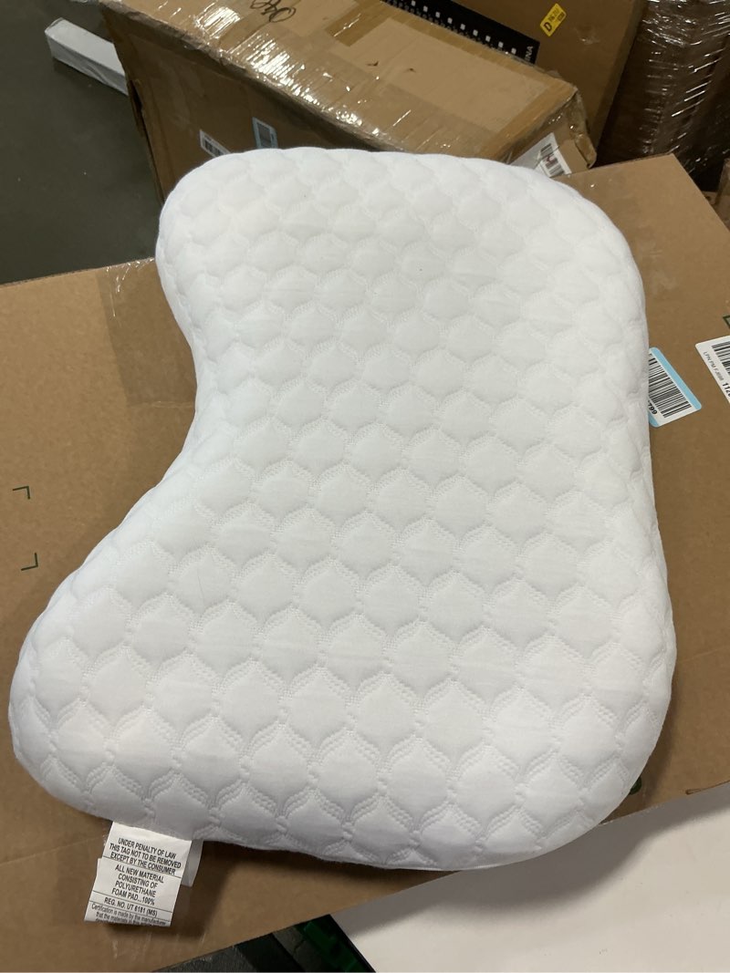 Condition photo showing Good Condition for Sleep Innovations Versacurve Multi-Position Gel Memory Foam Standard Pillow, Quilted Cover