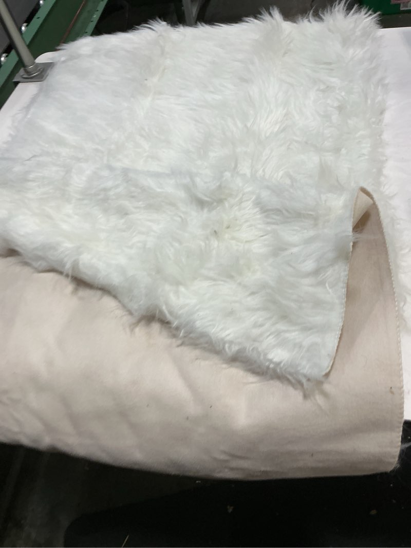 Condition photo showing As Is for Latepis White Faux Fur Rug 3x5, Faux Sheepskin Rug for Living Room, Fluffy Washable Rug for Bedroom, Nursery Room, Luxury Room Decor, Furry Rug, Rectangle