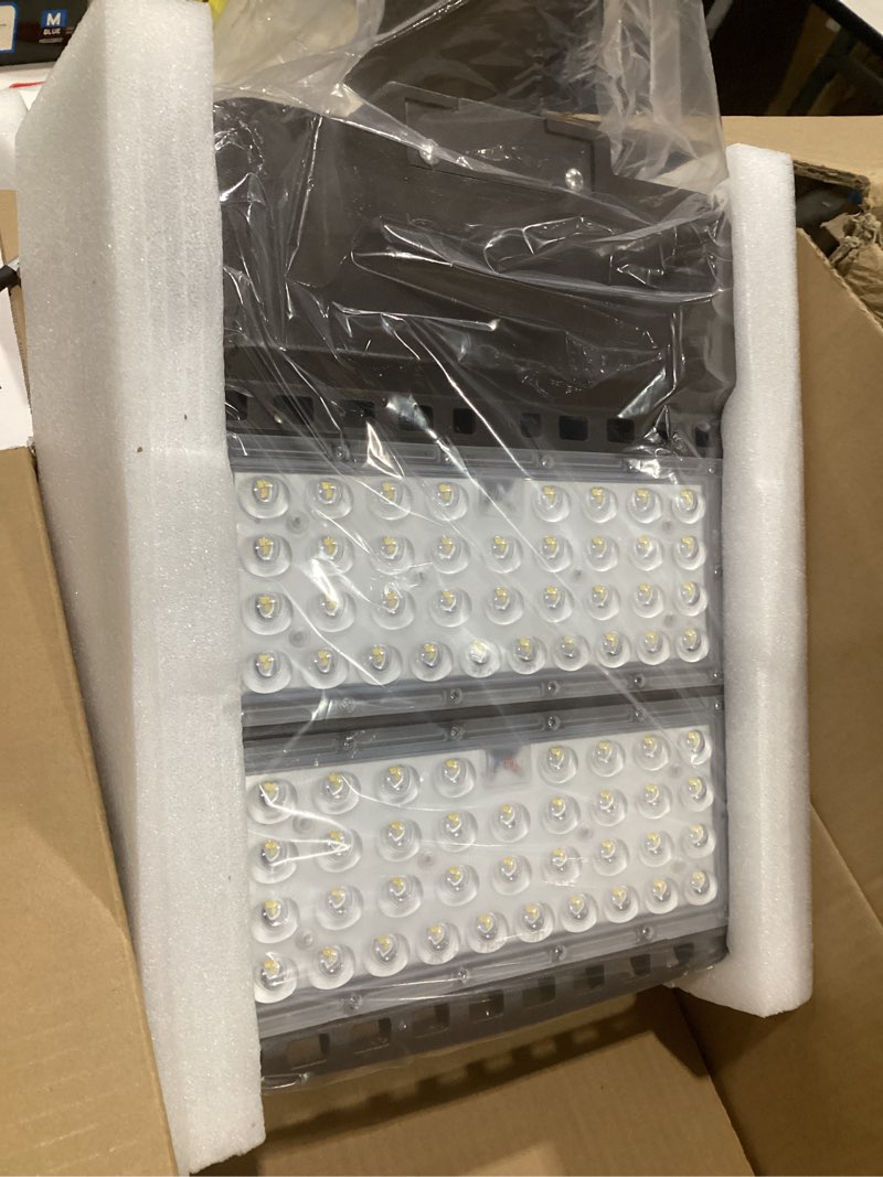 Condition photo showing Good Condition for ledmo led parking lot lights 200w led flood light outdoor 28000lm 5000k exterior trunnion mount dusk to dawn area commercial street wall mount ip65 3 pack stadium shop barn garage