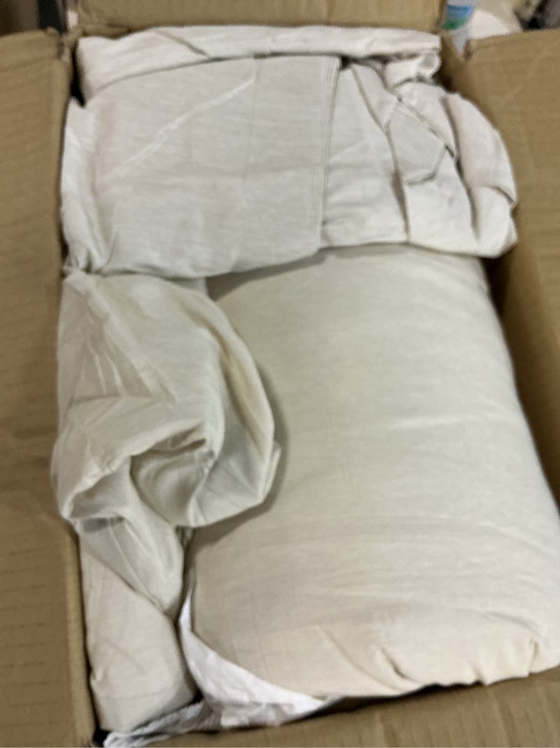 Condition photo showing Good Condition for bedsure king size comforter set - beige king comforter set, soft bedding for all seasons, cationic dyed bedding set, 3 pieces, 1 comforter (104"x90") and 2 pillow shams (20"x36"+2") king 05 - beige
