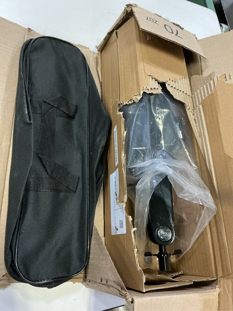 Condition photo showing Good Condition for Scissor Car Jack 3 Ton (6610 lbs) Tire Changing Kit with Lug Wrench - Emergency Kit for Car, SUV, MPV 3T