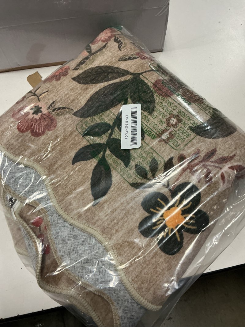 Condition photo showing Good Condition for washable 2x6 hallway runner rug: vintage water resistant kitchen rug for entryway bedroom laundry - ultra soft non slip low pile bathroom carpet for modern farmhouse decor (2 x 6, beige-brown) beige-brown 2' x 6' (runner)