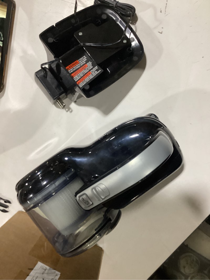 Condition photo showing Good Condition for black+decker dust buster pivot vac handheld vacuum cordless, car vacuum portable rechargeable, no extendible crevice tool and 200 degree pivoting nozzle, strong suction, lightweight (bdh2000pl)