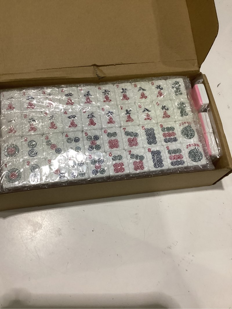 Condition photo showing Good Condition for american mahjong tile set, 166 pink tiles with two dices, mahjong tile game for four players, (1.2’’x0.9’’x0.51’’)
