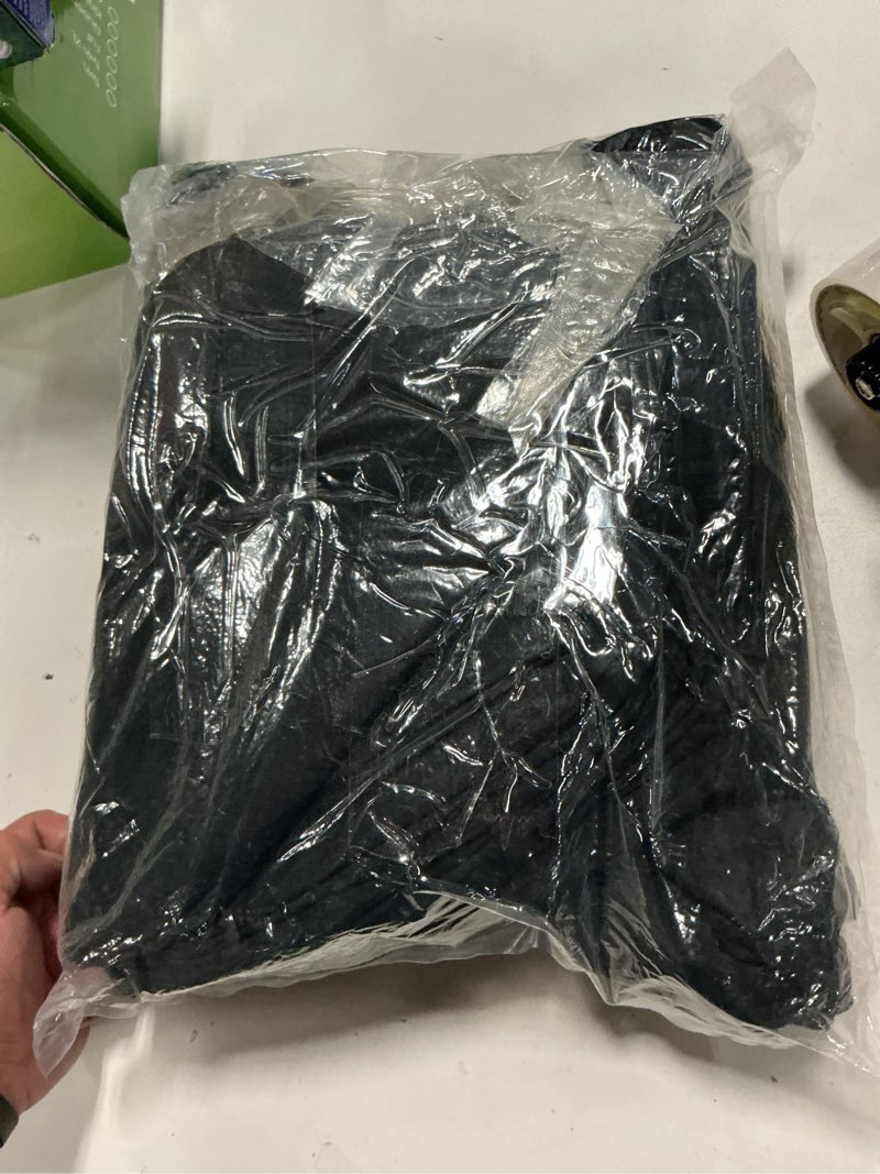 Condition photo showing Good Condition for jeria 12-pack 5 gallon, vegetable/flower/plant grow bags, aeration fabric pots with handles (black), come with 12 pcs plant labels