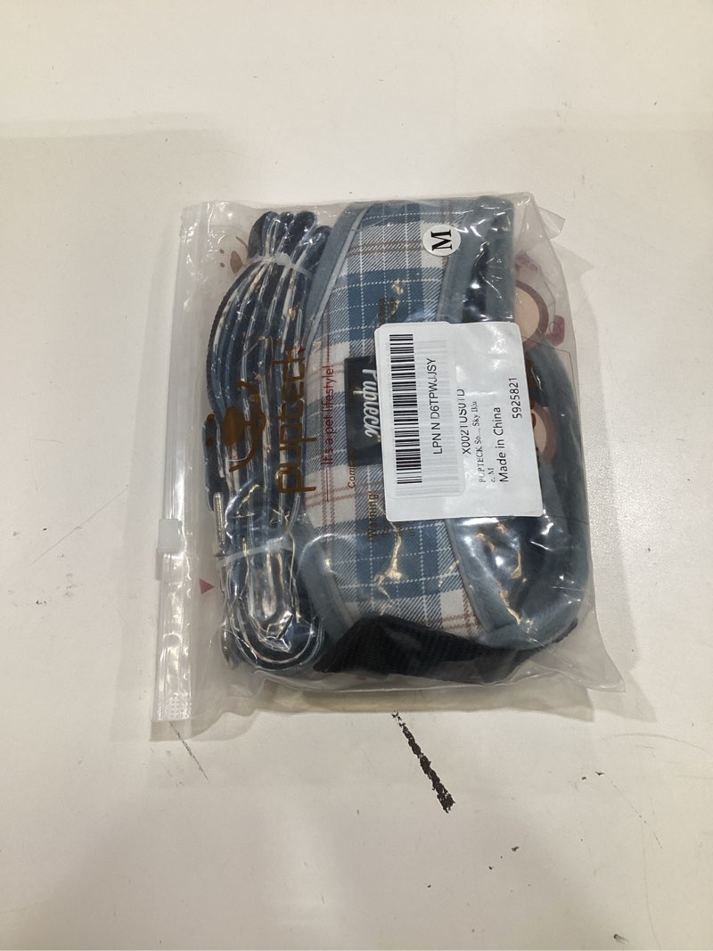 Condition photo showing New/Like New for pupteck soft mesh dog harness and leash set pet puppy cat comfort padded vest no pull harnesses, sky blue, m m (neck: 14", chest: 17"-21") sky blue