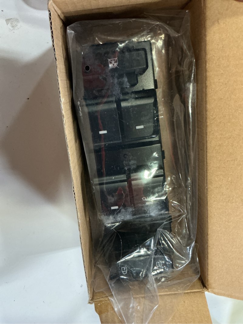 Condition photo showing Good Condition for driver side power master window switch fit for hyundai sonata 2015-2019 replace oem 93570-c1000 for front left window control switch button for 2015 2016 2017 2018 2019 hyundai sonata oe 93570c1000