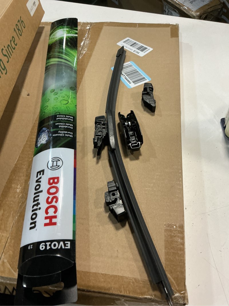 Condition photo showing Good Condition for bosch evo19 evolution beam wiper blade; 19" - single evo19 (19")