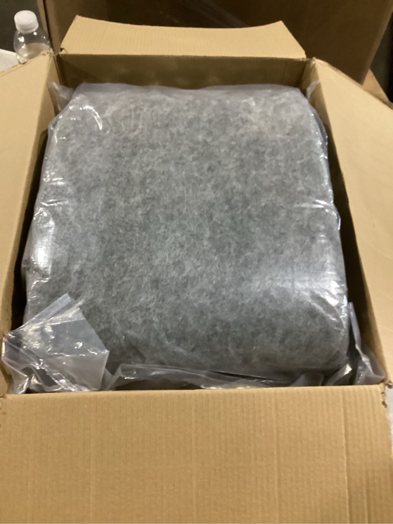 Condition photo showing Good Condition for Extra Large Area Rug Cushioned Pad, 7x9 Ft 1/2”Thick Felt Pad for Hardwood Floors, Keeps Rug in Place Soft 1/2" Thick 7 ft x 9 ft