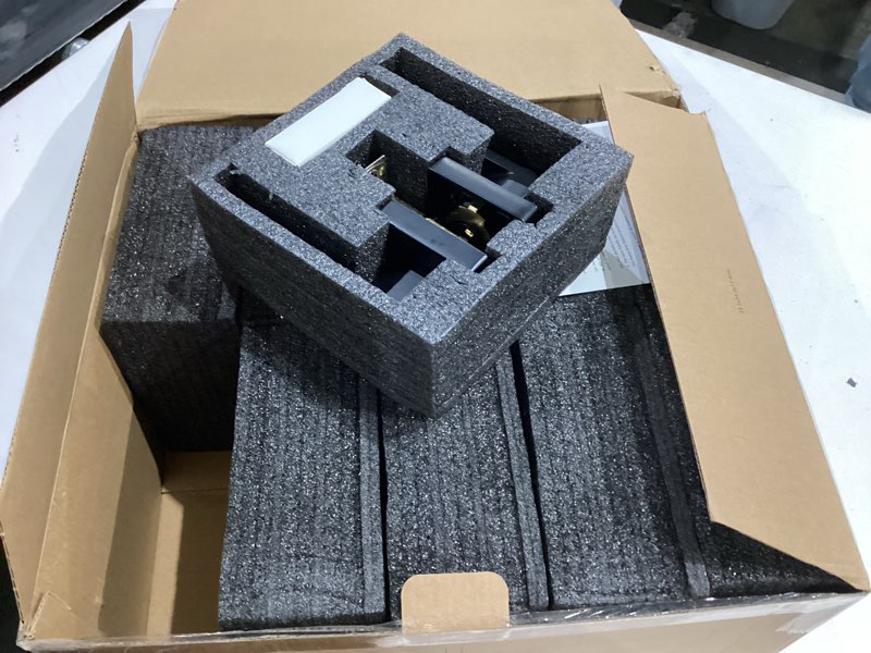 Condition photo showing Good Condition for door handles interior, door knobs interior, black door handle with reversible lever, keyed alike door lock sets for bedroom, 10 packs heavy duty door lock sets, matte black 10 entry(lock with same keys)