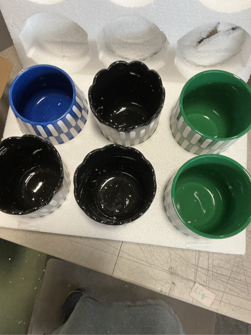 Set of 6 novelty ceramic planters