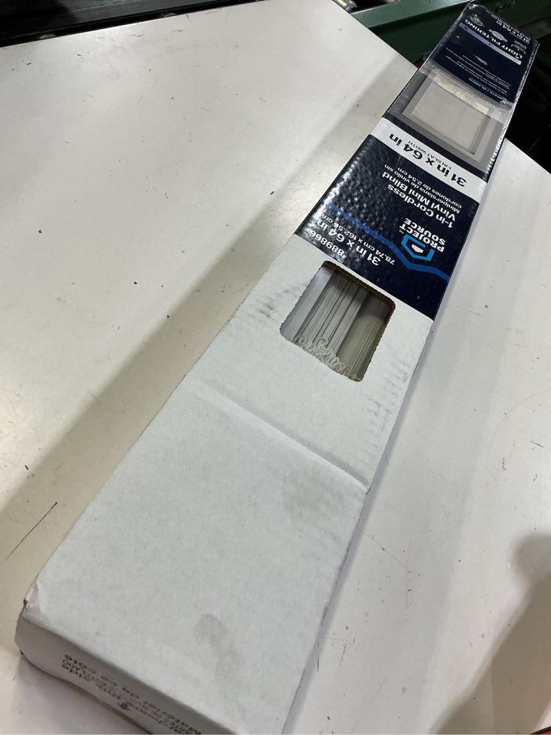 Condition photo showing Good Condition for project source light filtering 1-in slat width 31-in x 64-in cordless white vinyl light filtering mini-blinds