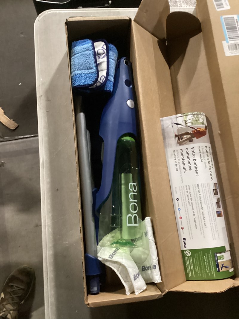 Condition photo showing New/Like New for bona hardwood floor spray mop premium