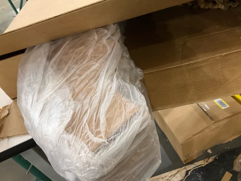 Condition photo showing New/Like New for Ekena Millwork BRC06X22X22BOA00RWR 6"W x 22"D x 22"H Balboa Rough Sawn Knee Brace, Western Red Cedar 22-in. D x 22-in. H 6"W Western Red Cedar (Rough Sawn)