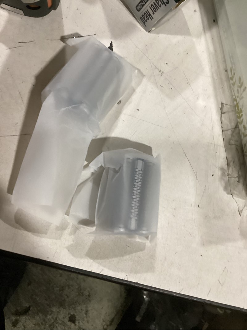 Condition photo showing Good Condition for 2 pack series 8 wet and dry replacement heads for all s8 razors, 83m shaver head with smooth and close shaving, no pulliing. sliver - 83m 2 pack
