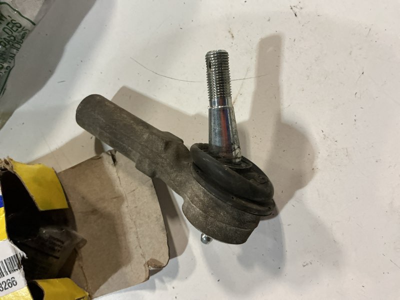 Condition photo showing As Is for steering tie rod end