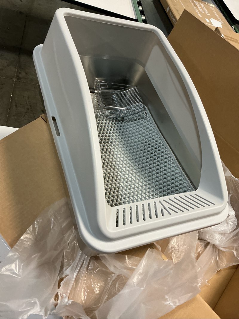 Condition photo showing Good Condition for stainless steel litter box | xl enclosed cat litter boxes with lid for big cats | high sided, anti-urine leakage | non-stick bottom & includes litter mat & metal scoop