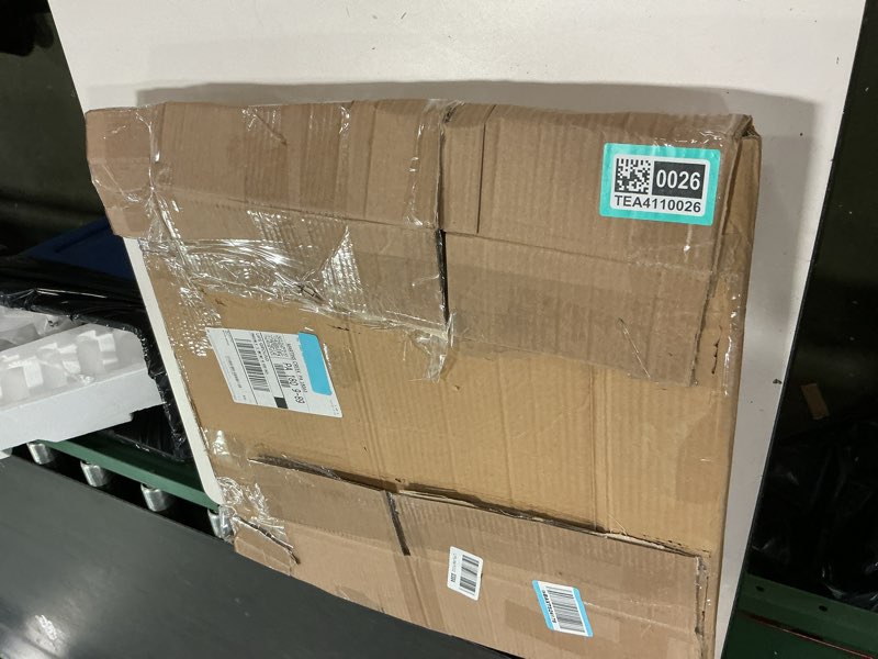Condition photo showing Good Condition for IRIS USA Pee Pad Holder - for Regular Sized Dog and Puppy Pee Pads, Secured Latches, Non-Skid Feet, 