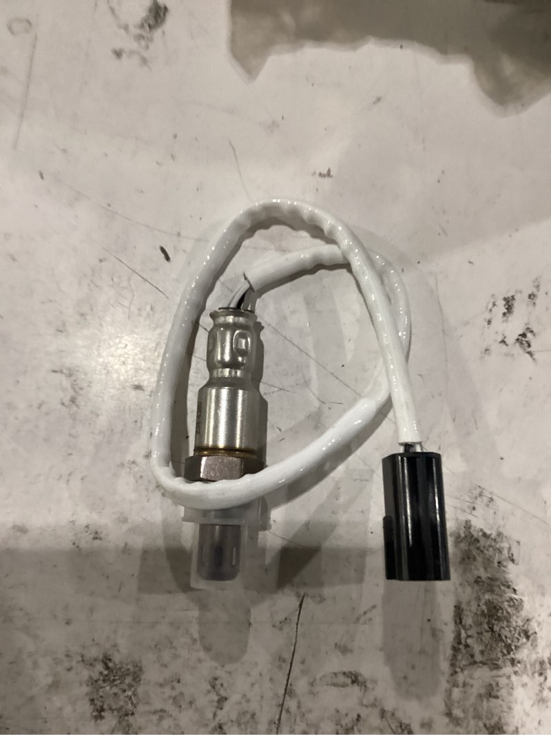 Condition photo showing New/Like New for maxpeedingrods oxygen o2 sensor 234-4380 downstream for nissan | fit for nissan 350z 370z altima maxima cube sentra, air fuel ratio sensor for infiniti ex35 fx35 fx50 g25 g35 g37 m35 m37 m56
