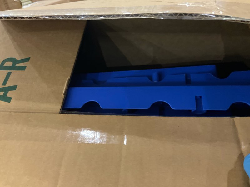 Condition photo showing As Is for 10 Pcs Plastic Pallets for Basement Storage 11. 81 x 11. 81 x 1. 18 Inch Lightweight Moisture-Proof Floor Waterproof Storage Grid Pad Grid Ventilation Pallet for Garage Supermarket Outdoor