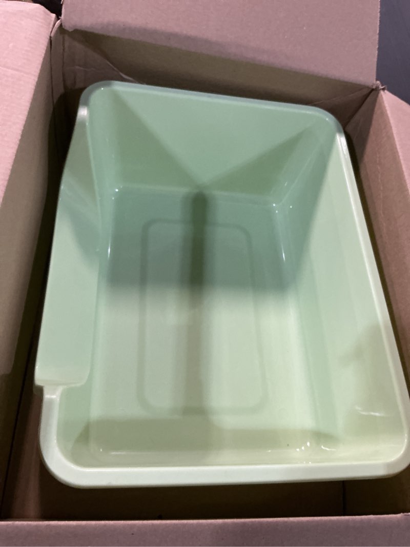 Condition photo showing Good Condition for Large Cat Litter Box with High Sides,Cat Boxes for Indoor Cats,Cat Litter Pan for Kitty,Litter Box with Low Entry,Easy to Clean,Anti-Splashing (Green)