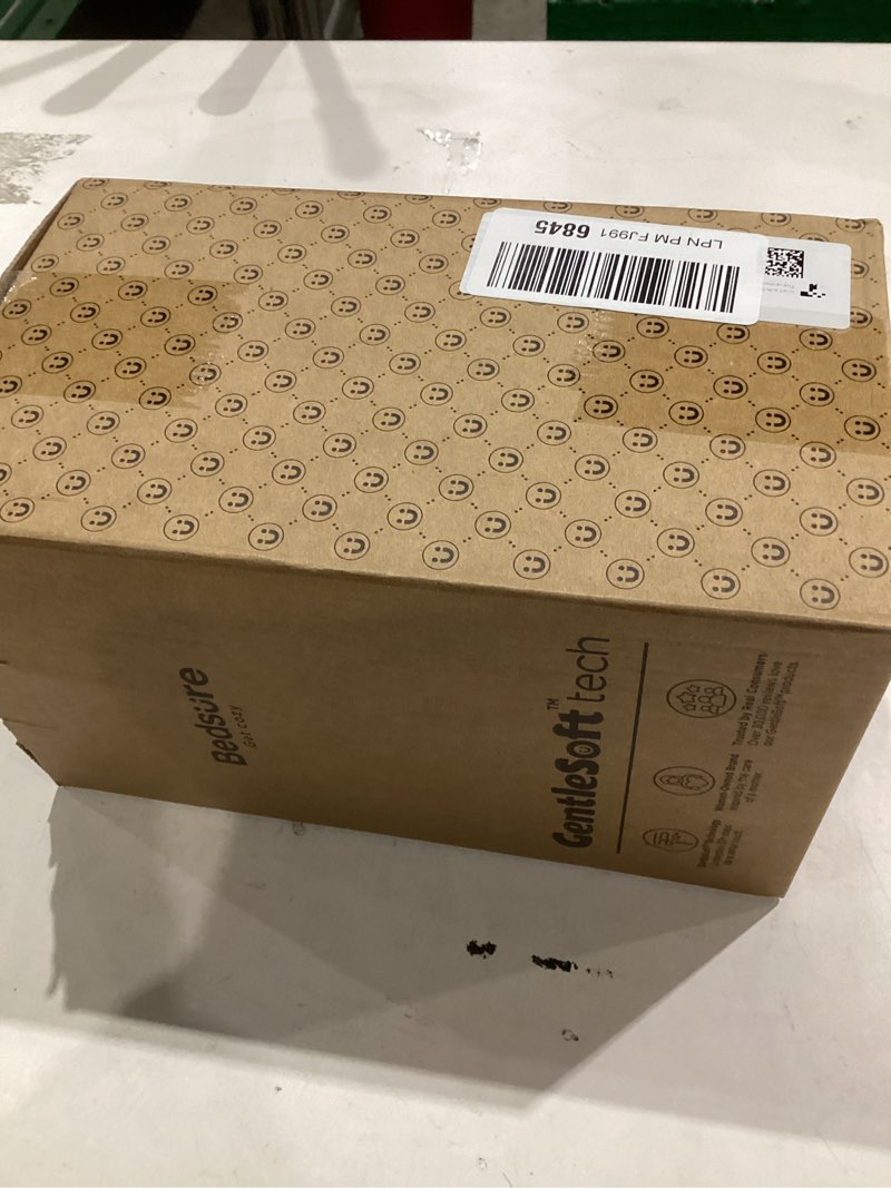 Condition photo showing Good Condition for Bedsure GentleSoft Pink Throw Blanket for Couch - Super Soft Cozy Blankets for Women, Cute Small Blanket for Girls, Coral Pink, 50x60 Inches