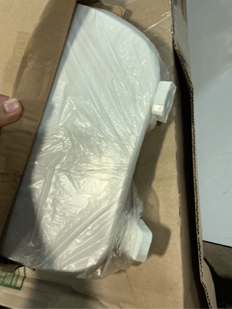 Condition photo showing Good Condition for bemis 170 durable plastic toilet seat, elongated, white