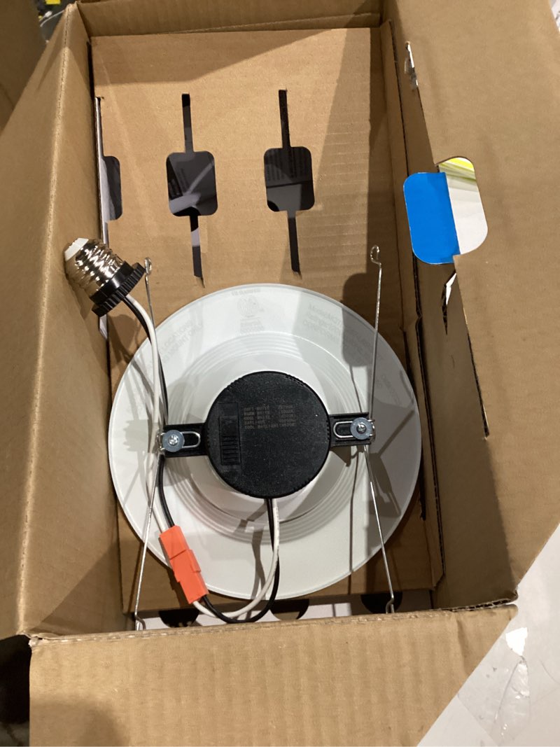 Condition photo showing As Is for ONE**Utilitech led recessed light