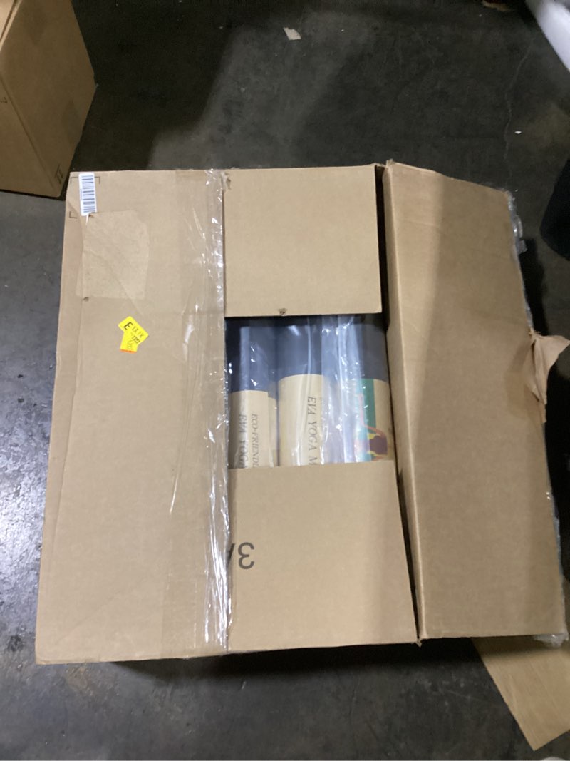 Condition photo showing Good Condition for 10 Pack Yoga Mats Bulk, 68'' x 24'' x 4mm Thick Yoga Mats for Kids and Adult Gym Mats Bundle Latex Free Exercise Mats with Non Slip Texture for Outdoor Yoga, Pilates or Workout Black