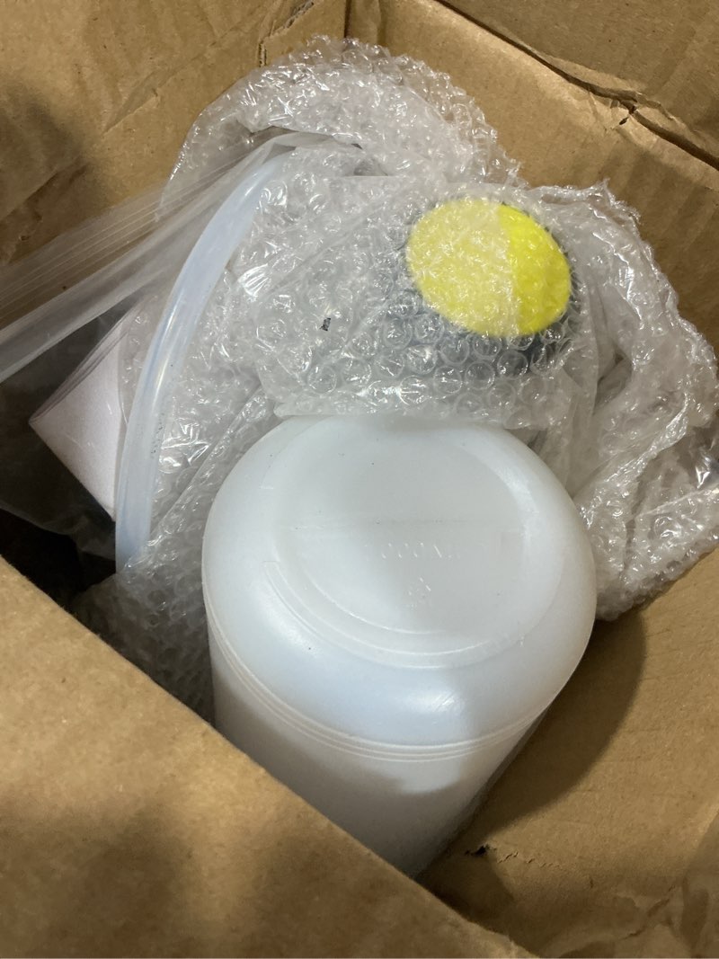 Condition photo showing Good Condition for Brake Bleeder Kit with 3L Pressure Pump, 1L Waste Bottle & 4 Upgraded Adapters, Manual Brake Fluid Bleeder Tool for Most Vehicles, One-Person Operation