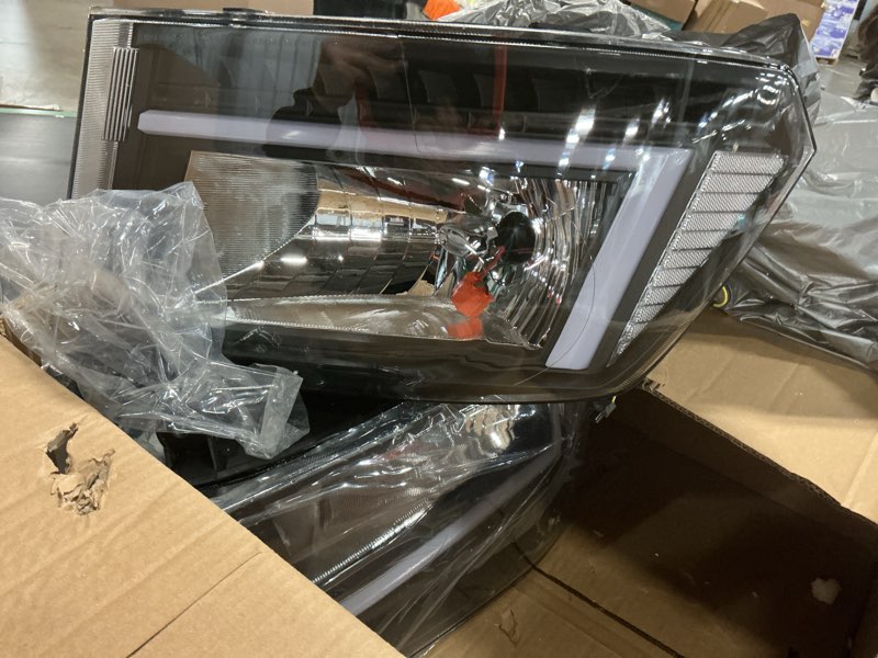 Condition photo showing Good Condition for led drl headlight assembly, fit 2009-2018 dodge ram 1500/10-18 ram 2500 3500 4500 5500(only fit factory dual beam halogen headlights, additional h4 bulb required) black housing clear reflector black housing clear reflector?upgraded? 2009-2018 dodge ram